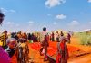Ciidanka Daraawiishta Jubbaland oo Biyo-dhaamin Gaarsiiyay Shacabka Barakacayaasha Degmada Doolow