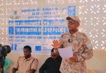 Jubbaland Interior Security Minister Participates in Police-Community Partnership Program in Gobweyn