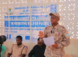 Jubbaland Interior Security Minister Participates in Police-Community Partnership Program in Gobweyn